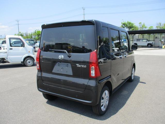 タント Ｘ　４ＷＤ　バックカメラ　両側スライド・片側電動　ナビ　クリアランスソナー　レーンアシスト　衝突被害軽減システム　オートライト　ＬＥＤヘッドランプ　スマートキー　アイドリングストップ　電動格納ミラー（18枚目）