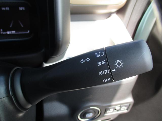 スペーシア ハイブリッドＸ　両側電動スライドドア　クリアランスソナー　衝突被害軽減システム　オートライト　ＬＥＤヘッドランプ　スマートキー　アイドリングストップ　電動格納ミラー　シートヒーター　ベンチシート　ＣＶＴ（9枚目）