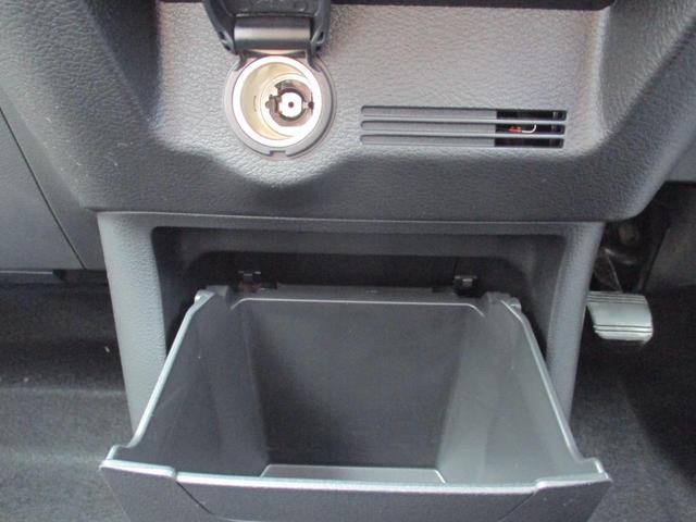 ｅＫワゴン Ｇ　バックカメラ　クリアランスソナー　レーンアシスト　衝突被害軽減システム　オートライト　スマートキー　アイドリングストップ　電動格納ミラー　シートヒーター　ベンチシート　ＣＶＴ　盗難防止システム　ＡＢＳ（11枚目）