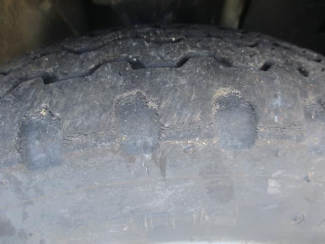 ミニキャブトラック Ｓカスタム　エアコン付　４ＷＤ　４ＷＤ　軽トラック　ＭＴ　エアコン（36枚目）
