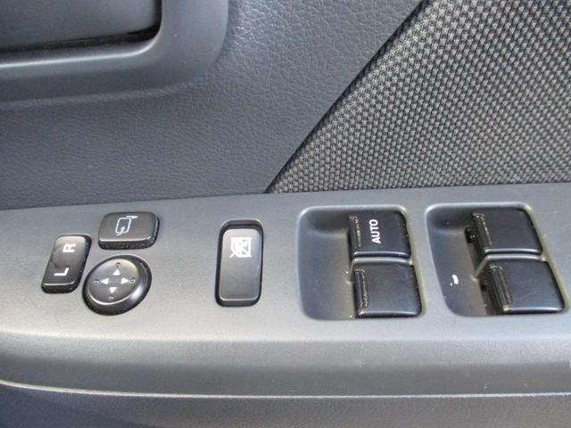 ワゴンR FX キーレスエントリー アイドリングストップ 電動格納ミラー シートヒーター ベンチシート CVT 盗難防止システム ABS CD ミュージックプレイヤー接続可 衝突安全ボディ エアコン(11枚目)