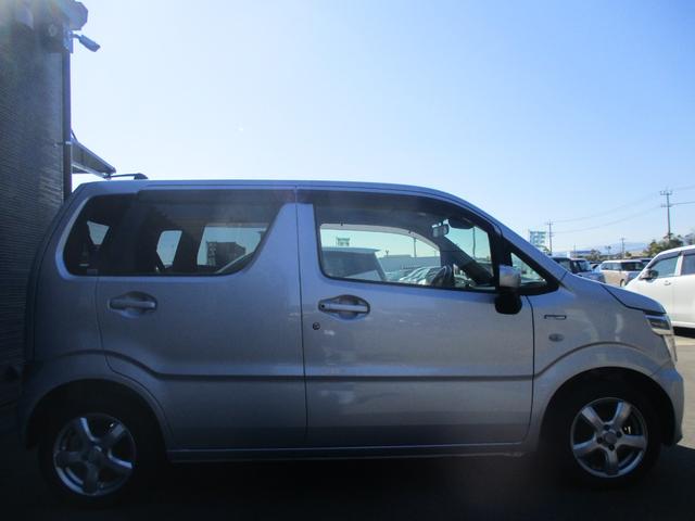 車両販売！整備！板金！任意保険！全て完備しております！！お客様のカーライフは我々ケイスマイルがサポートいたします！！