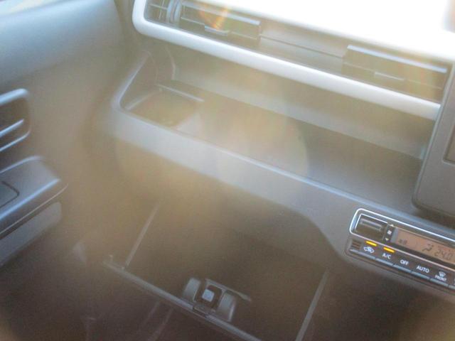 お車の販売以外にも、車検整備や自動車保険代理店業務も行っています！お気軽にご相談くださいませ！