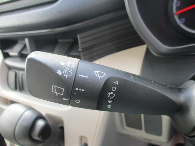 ムーヴ L SAII 4WD クリアランスソナー 衝突被害軽減システム キーレスエントリー アイドリングストップ 電動格納ミラー ベンチシート CVT 盗難防止システム ABS ESC CD アルミホイール 衝突安全ボディ(10枚目)