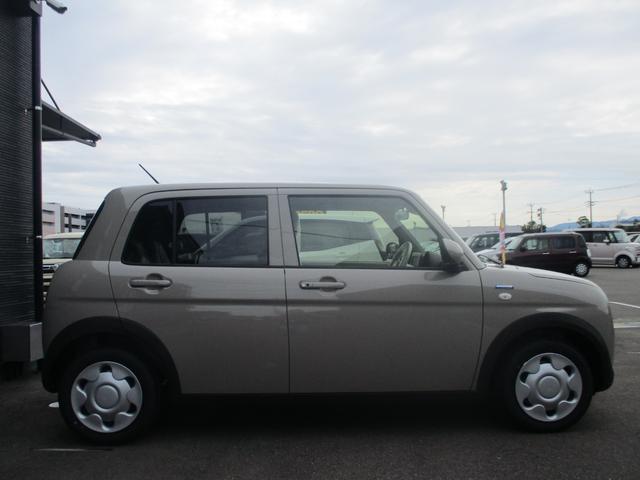 アルトラパン ハイブリッドＬ　クリアランスソナー　レーンアシスト　衝突被害軽減システム　オートライト　ＬＥＤヘッドランプ　スマートキー　アイドリングストップ　電動格納ミラー　シートヒーター　ベンチシート　ＣＶＴ　盗難防止システム（18枚目）