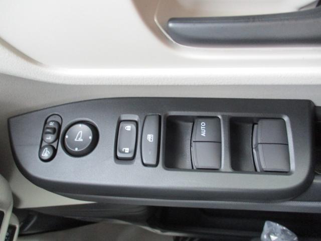 N-BOX ベースグレード バックカメラ 両側スライド・片側電動 クリアランスソナー オートクルーズコントロール レーンアシスト 衝突被害軽減システム オートライト LEDヘッドランプ スマートキー アイドリングストップ(17枚目)