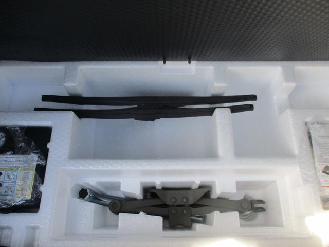 アルトラパン S クリアランスソナー レーンアシスト 衝突被害軽減システム オートライト HID スマートキー アイドリングストップ シートヒーター ベンチシート CVT 盗難防止システム ABS ESC CD(28枚目)