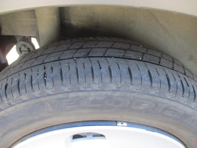 アルトラパン S クリアランスソナー レーンアシスト 衝突被害軽減システム オートライト HID スマートキー アイドリングストップ シートヒーター ベンチシート CVT 盗難防止システム ABS ESC CD(33枚目)