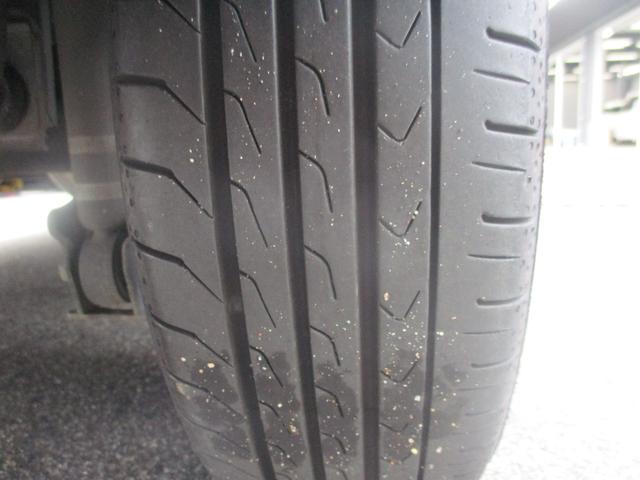 キッズコーナー完備！奥様も安心してゆっくりお車をご覧頂けます。フリードリンクもありますので、ご自由にお召し上がり下さいね♪