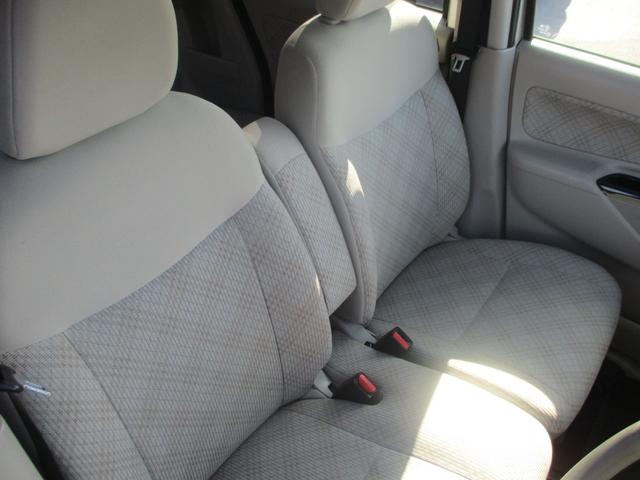 お車の販売以外にも、車検整備や自動車保険代理店業務も行っています！お気軽にご相談くださいませ！