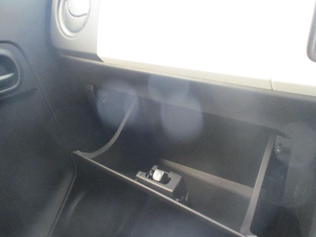 アルト F 4WD 衝突被害軽減システム キーレスエントリー シートヒーター AT 盗難防止システム ABS ESC CD ミュージックプレイヤー接続可 衝突安全ボディ エアコン パワーステアリング(24枚目)