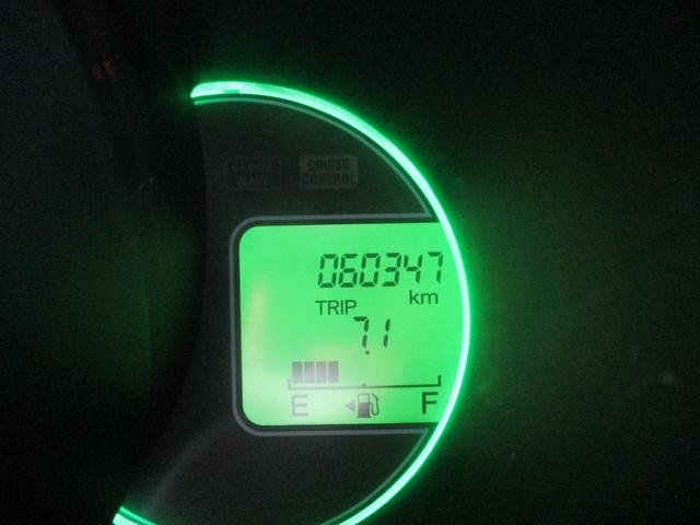 Ｎ－ＢＯＸ Ｇ・Ｌパッケージ　ＥＴＣ　バックカメラ　両側スライド・片側電動　ナビ　スマートキー　アイドリングストップ　電動格納ミラー　ベンチシート　ＣＶＴ　盗難防止システム　ＡＢＳ　ＥＳＣ　アルミホイール　衝突安全ボディ　エアコン（26枚目）