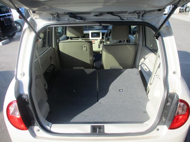 アルトラパン モード　クリアランスソナー　レーンアシスト　衝突被害軽減システム　オートライト　ＨＩＤ　スマートキー　アイドリングストップ　電動格納ミラー　シートヒーター　ベンチシート　ＣＶＴ　盗難防止システム　ＡＢＳ（28枚目）