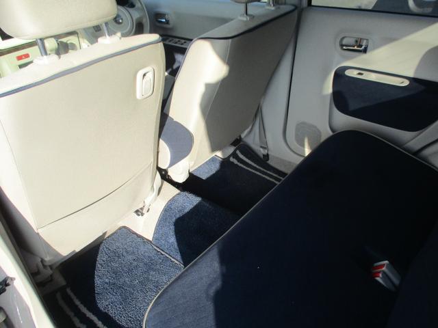 アルトラパン モード　クリアランスソナー　レーンアシスト　衝突被害軽減システム　オートライト　ＨＩＤ　スマートキー　アイドリングストップ　電動格納ミラー　シートヒーター　ベンチシート　ＣＶＴ　盗難防止システム　ＡＢＳ（37枚目）