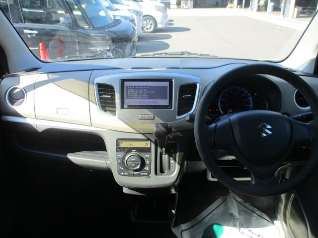 ワゴンＲ ＦＸリミテッド　４ＷＤ　ナビ　スマートキー　アイドリングストップ　電動格納ミラー　シートヒーター　ベンチシート　ＣＶＴ　盗難防止システム　ＡＢＳ　アルミホイール　衝突安全ボディ　エアコン　パワーステアリング（5枚目）