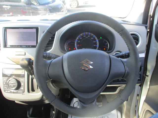 ワゴンＲ ＦＸリミテッド　４ＷＤ　ナビ　スマートキー　アイドリングストップ　電動格納ミラー　シートヒーター　ベンチシート　ＣＶＴ　盗難防止システム　ＡＢＳ　アルミホイール　衝突安全ボディ　エアコン　パワーステアリング（6枚目）