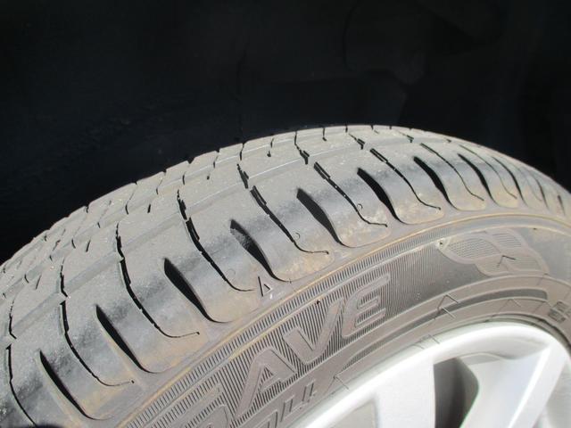 ワゴンＲ ＦＸリミテッド　４ＷＤ　ナビ　スマートキー　アイドリングストップ　電動格納ミラー　シートヒーター　ベンチシート　ＣＶＴ　盗難防止システム　ＡＢＳ　アルミホイール　衝突安全ボディ　エアコン　パワーステアリング（24枚目）