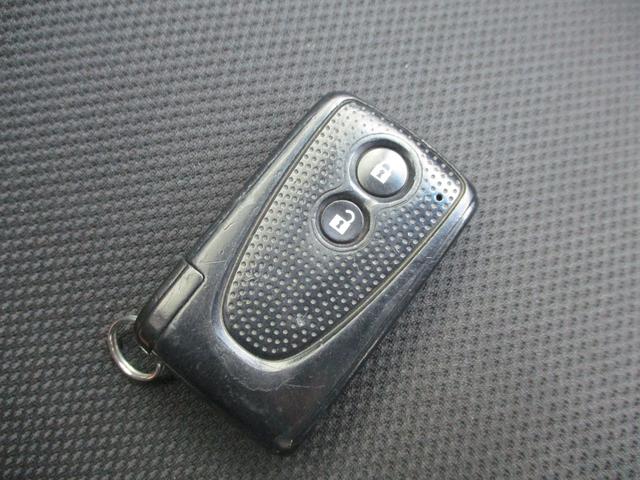 ムーヴ カスタム　Ｘ　ＶＳスマートセレクションＳＡ　ＥＴＣ　バックカメラ　ナビ　衝突被害軽減システム　オートライト　ＬＥＤヘッドランプ　スマートキー　アイドリングストップ　電動格納ミラー　ベンチシート　ＣＶＴ　盗難防止システム　ＡＢＳ　ＥＳＣ（27枚目）