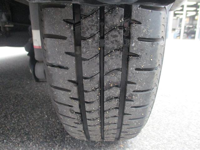 ムーヴ カスタム　Ｘ　ＶＳスマートセレクションＳＡ　ＥＴＣ　バックカメラ　ナビ　衝突被害軽減システム　オートライト　ＬＥＤヘッドランプ　スマートキー　アイドリングストップ　電動格納ミラー　ベンチシート　ＣＶＴ　盗難防止システム　ＡＢＳ　ＥＳＣ（33枚目）