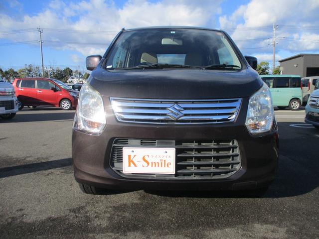 ワゴンＲ ＦＸ　ＥＴＣ　バックカメラ　ＴＶ　キーレスエントリー　アイドリングストップ　電動格納ミラー　ベンチシート　ＣＶＴ　盗難防止システム　ＡＢＳ　ＣＤ　ＵＳＢ　衝突安全ボディ　エアコン　パワーステアリング（15枚目）