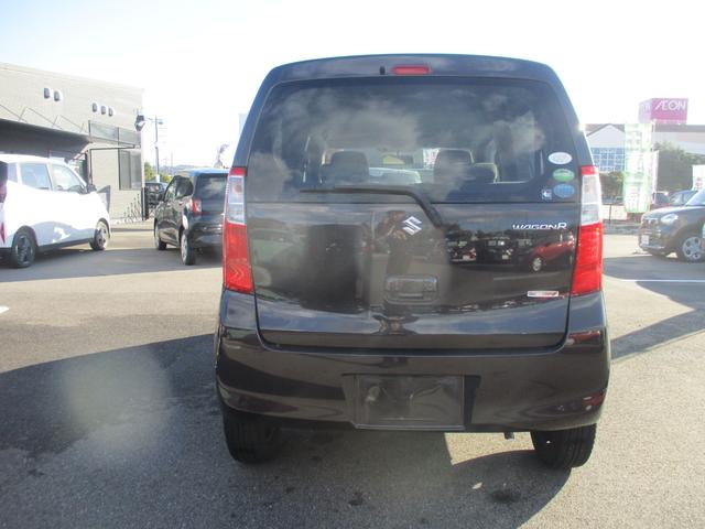 ワゴンＲ ＦＸ　ＥＴＣ　バックカメラ　ＴＶ　キーレスエントリー　アイドリングストップ　電動格納ミラー　ベンチシート　ＣＶＴ　盗難防止システム　ＡＢＳ　ＣＤ　ＵＳＢ　衝突安全ボディ　エアコン　パワーステアリング（19枚目）