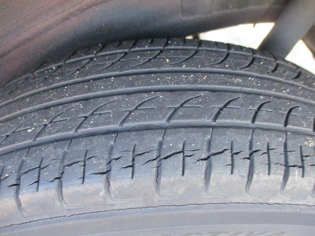 ワゴンＲ ＦＸ　ＥＴＣ　バックカメラ　ＴＶ　キーレスエントリー　アイドリングストップ　電動格納ミラー　ベンチシート　ＣＶＴ　盗難防止システム　ＡＢＳ　ＣＤ　ＵＳＢ　衝突安全ボディ　エアコン　パワーステアリング（30枚目）