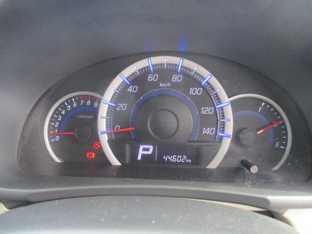 ワゴンＲ ＦＸ　キーレスエントリー　アイドリングストップ　電動格納ミラー　ベンチシート　ＣＶＴ　盗難防止システム　ＡＢＳ　ＣＤ　ミュージックプレイヤー接続可　衝突安全ボディ　エアコン　パワーステアリング（8枚目）