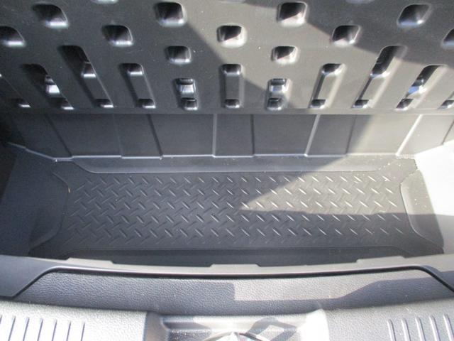 ハスラー ハイブリッドＧ　クリアランスソナー　オートクルーズコントロール　レーンアシスト　衝突被害軽減システム　オートライト　スマートキー　アイドリングストップ　電動格納ミラー　シートヒーター　ＣＶＴ　盗難防止システム　ＡＢＳ（30枚目）