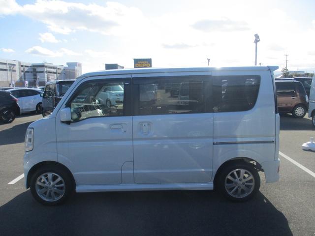 ���Ԃ̔̔��ȊO�ɂ��A�Ԍ������⎩���ԕی��㗝�X�Ɩ����s���Ă��܂��I���C�y�ɂ����k���������܂��I