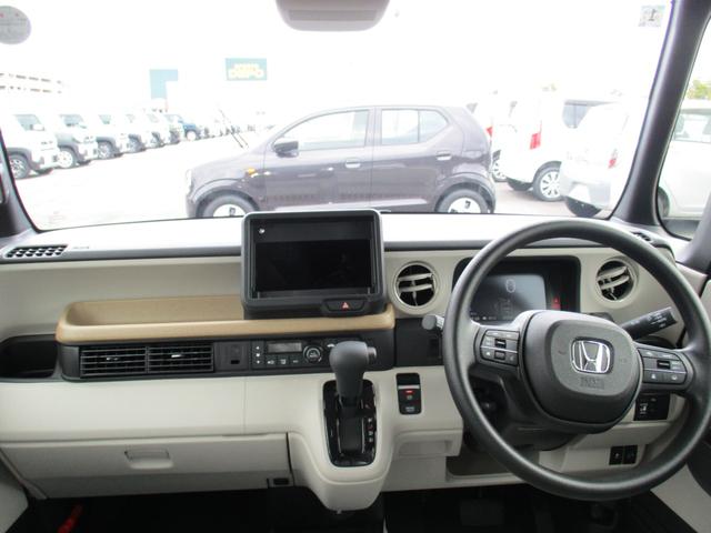 Ｎ－ＢＯＸ ベースグレード　バックカメラ　両側スライド・片側電動　クリアランスソナー　オートクルーズコントロール　衝突被害軽減システム　オートライト　ＬＥＤヘッドランプ　スマートキー　アイドリングストップ　電動格納ミラー　ＣＶＴ（5枚目）