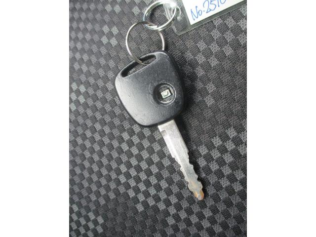 ハスラー Ａ　キーレスエントリー　ＣＶＴ　盗難防止システム　ＡＢＳ　ＣＤ　ＵＳＢ　ミュージックプレイヤー接続可　衝突安全ボディ　エアコン　パワーステアリング　パワーウィンドウ（39枚目）