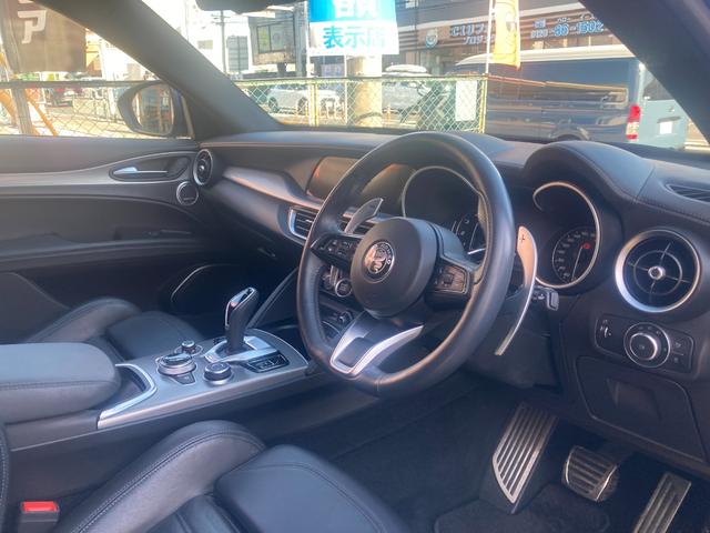 ステルヴィオ 2.0ターボ Q4スポーツパッケージ 黒革シート/シートヒーター/パワーシート ステアリングヒーター 20インチAW 純正ナビ/Bluetooth/フルセグ/Bカメラ/Applecarplay ハーマンカードン レッドキャリパー(40枚目)