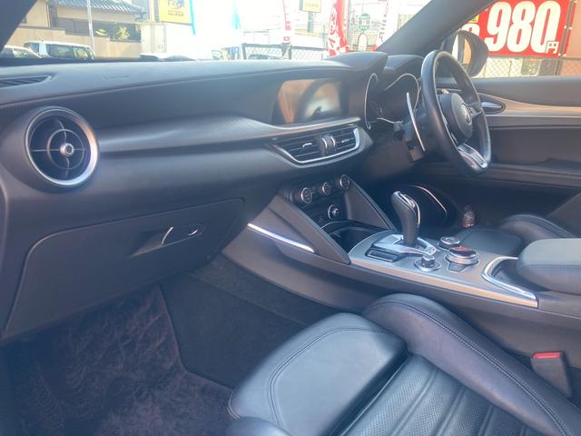 ステルヴィオ 2.0ターボ Q4スポーツパッケージ 黒革シート/シートヒーター/パワーシート ステアリングヒーター 20インチAW 純正ナビ/Bluetooth/フルセグ/Bカメラ/Applecarplay ハーマンカードン レッドキャリパー(41枚目)