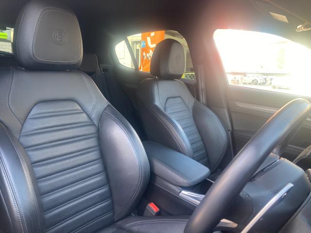 ステルヴィオ 2.0ターボ Q4スポーツパッケージ 黒革シート/シートヒーター/パワーシート ステアリングヒーター 20インチAW 純正ナビ/Bluetooth/フルセグ/Bカメラ/Applecarplay ハーマンカードン レッドキャリパー(46枚目)