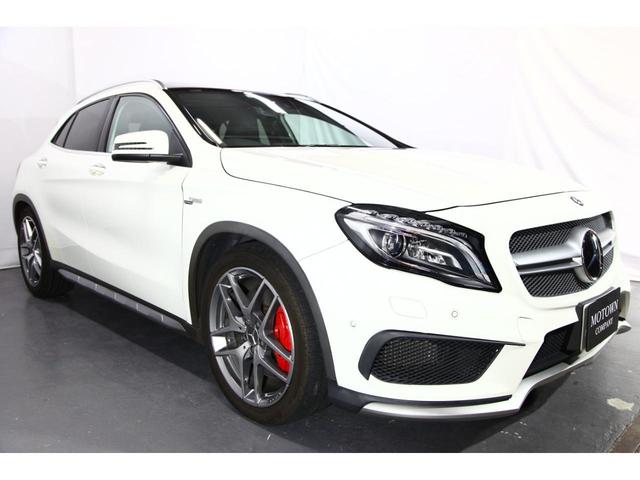 ＧＬＡ４５　４マチック　パノラマミックガラスルーフ　黒革シート／シートヒーター／パワーシート　キーレスゴー　純正ナビ／フルセグ／Ｂｌｕｅｔｏｏｔｈ／バックカメラ（ＴＶキャンセラー付）パワーバックドア　レーダーセーフティＰＫＧ(8枚目)