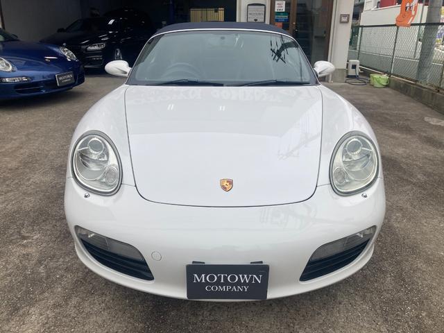 ボクスター ボクスター　バイキセノンヘッドライト　リヤクリアランスソナー　ネイビーレザー／アルカンターラコンビシート　ブラックペイントＡＷ　ディスプレイオーディオ　クルーズコントロール　パドルシフト　電動オープン（2枚目）