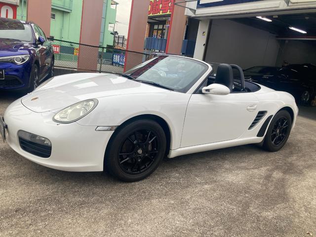 ボクスター ボクスター　バイキセノンヘッドライト　リヤクリアランスソナー　ネイビーレザー／アルカンターラコンビシート　ブラックペイントＡＷ　ディスプレイオーディオ　クルーズコントロール　パドルシフト　電動オープン（33枚目）