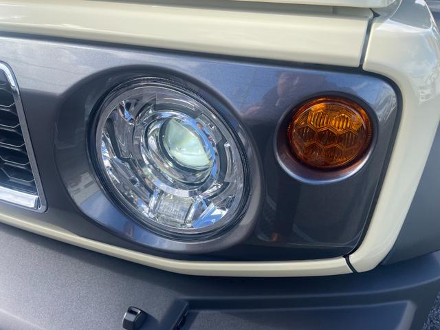 ジムニーノマド ＦＣ　登録未使用車　車検令和１０年１２月２３日まで　純正フロアーマット　衝突被害軽減ブレーキ　シートヒーター　ＬＥＤヘッドライト　プッシュスタート／スマートキー　保証書　取説　スペアーキー（24枚目）