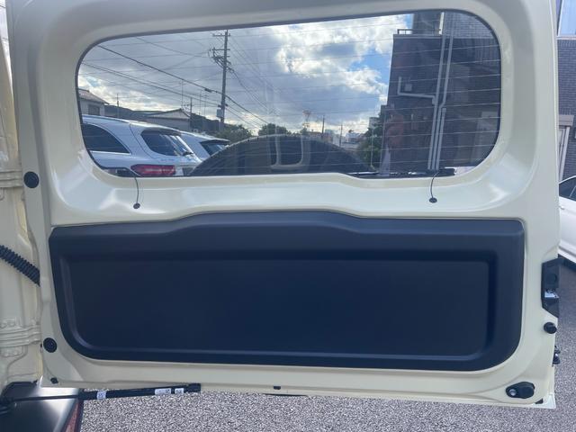 ジムニーノマド ＦＣ　登録未使用車　車検令和１０年１２月２３日まで　純正フロアーマット　衝突被害軽減ブレーキ　シートヒーター　ＬＥＤヘッドライト　プッシュスタート／スマートキー　保証書　取説　スペアーキー（28枚目）