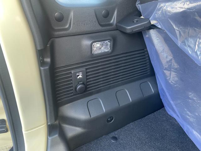 ジムニーノマド ＦＣ　登録未使用車　車検令和１０年１２月２３日まで　純正フロアーマット　衝突被害軽減ブレーキ　シートヒーター　ＬＥＤヘッドライト　プッシュスタート／スマートキー　保証書　取説　スペアーキー（29枚目）