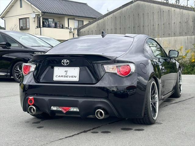 ８６ ＧＴ　・６ＭＴ・ＴＲＤフロントエアロ・ＢＬＩＴＺ製ＺＺ－Ｒ車高調・ＳＳＲーＲＥＩＮＥＲｔｙｐｅ１０Ｒ－１８インチＡＷ・社外ナビ・ＴＶフルセグ・バックモニター・ＥＴＣ・クルーズコントロール・スマートキー（9枚目）