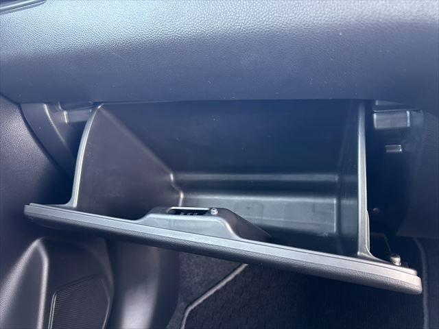 スイフトスポーツ ベースグレード ・6MT・スマートアシスト・純正8インチナビ・全方位モニター・TV・Bluetooth機能・ETC車載器・LEDヘッドライト・ALIEN製ECU・機械式LSD・スマートキー(38枚目)