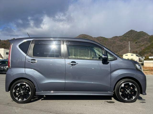 ムーヴ カスタム　ＲＳ　ハイパーＳＡＩＩ　・衝突軽減ブレーキ・純正ナビ・ＴＶフルセグ・Ｂｌｕｅｔｏｏｔｈ機能付・ＥＴＣ車載器・ＬＥＤヘッドライト・純正１５インチアルミホイール・スマートキー（6枚目）