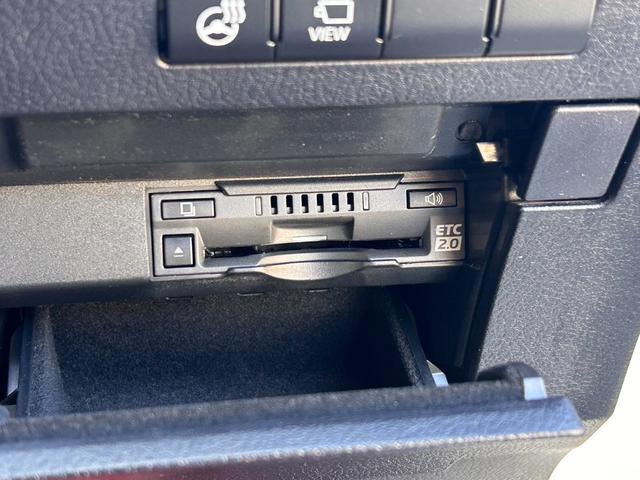 ＲＸ ＲＸ３００　バージョンＬ　・黒革シート・ムーンルーフ・純正ナビ・全方位バックモニター・ＴＶフルセグ・シートエアコン・ＬＥＤヘッドライト・雹害車両（28枚目）