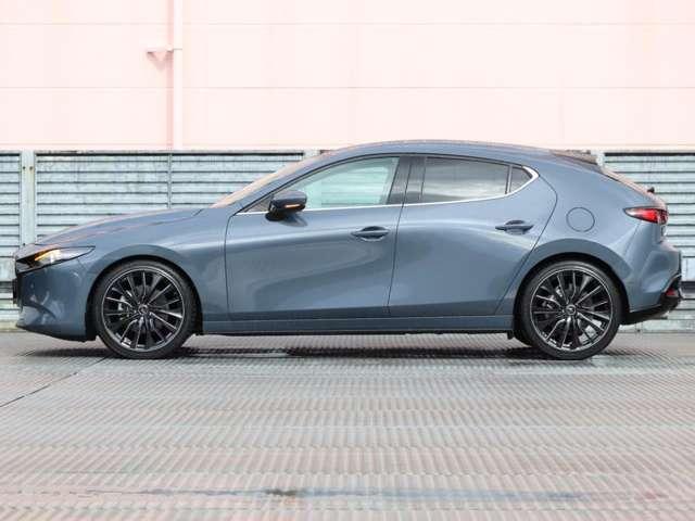 ＭＡＺＤＡ３ファストバック １．８　ＸＤ　プロアクティブ　ツーリング　セレクション　ディ　マツダ認定中古車　衝突被害軽減ブレーキ　ＢＯ（18枚目）