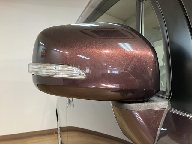 ムーヴコンテ Ｘ　リミテッド　キーフリー／電動格納ミラー／オートエアコン　走行距離１．０万キロ／ワンオーナー／１年間走行距離無制限保証付／ＣＤ・ＭＤステレオ／オートエアコン／電動格納ミラー／ベンチシート／コラムシフト／アイドリングストップ／／（11枚目）