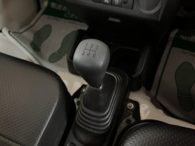 ハイゼットトラック スタンダード MT車/スマアシ/コーナーセンサー R.7年式//パワステ/コーナーセンサー/エアコン/衝突回避支援ブレーキ/車線逸脱抑制制御機能/ブレーキ制御付き誤発進抑制抑制機能/オートライト/(7枚目)