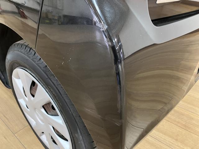 ムーヴ Ｌ／ＣＤオーディオ／走行６．８万キロ／電格ミラー／キーレス／　１年間走行距離無制限保証／走行６．８万キロ／ＣＤオーディオ／ＦＭラジオ／ＡＭラジオ／ＡＵＸ／アイドリングストップ／電動格納式ドアミラー／キーレスエントリー／車検整備付きシートアンダートレイ／（33枚目）