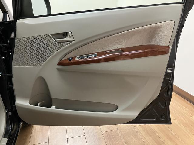 ムーヴ Ｌ／ＣＤオーディオ／走行６．８万キロ／電格ミラー／キーレス／　１年間走行距離無制限保証／走行６．８万キロ／ＣＤオーディオ／ＦＭラジオ／ＡＭラジオ／ＡＵＸ／アイドリングストップ／電動格納式ドアミラー／キーレスエントリー／車検整備付きシートアンダートレイ／（36枚目）