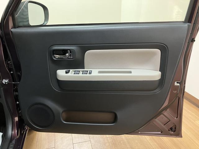 ミラトコット ＧリミテッドＳＡＩＩＩ／ナビ／パノラマ／ドラレコ／ＥＴＣ／　１年間走行距離無制限保証／走行５．２万キロ／ナビ／ＢＬＵＥＴＯＯＴＨ／ＵＳＢ／パノラマカメラ／バックカメラ／ドライブレコーダー／ＥＴＣ／前席シートヒーター／コーナーセンサー／スマートキー／（37枚目）